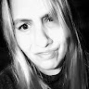 Meet your Posher, Ali